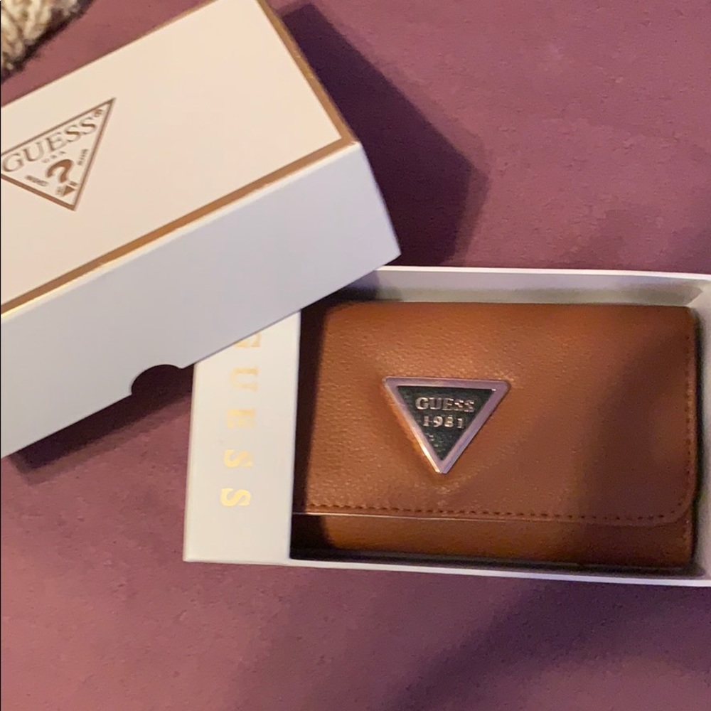Guess wallet